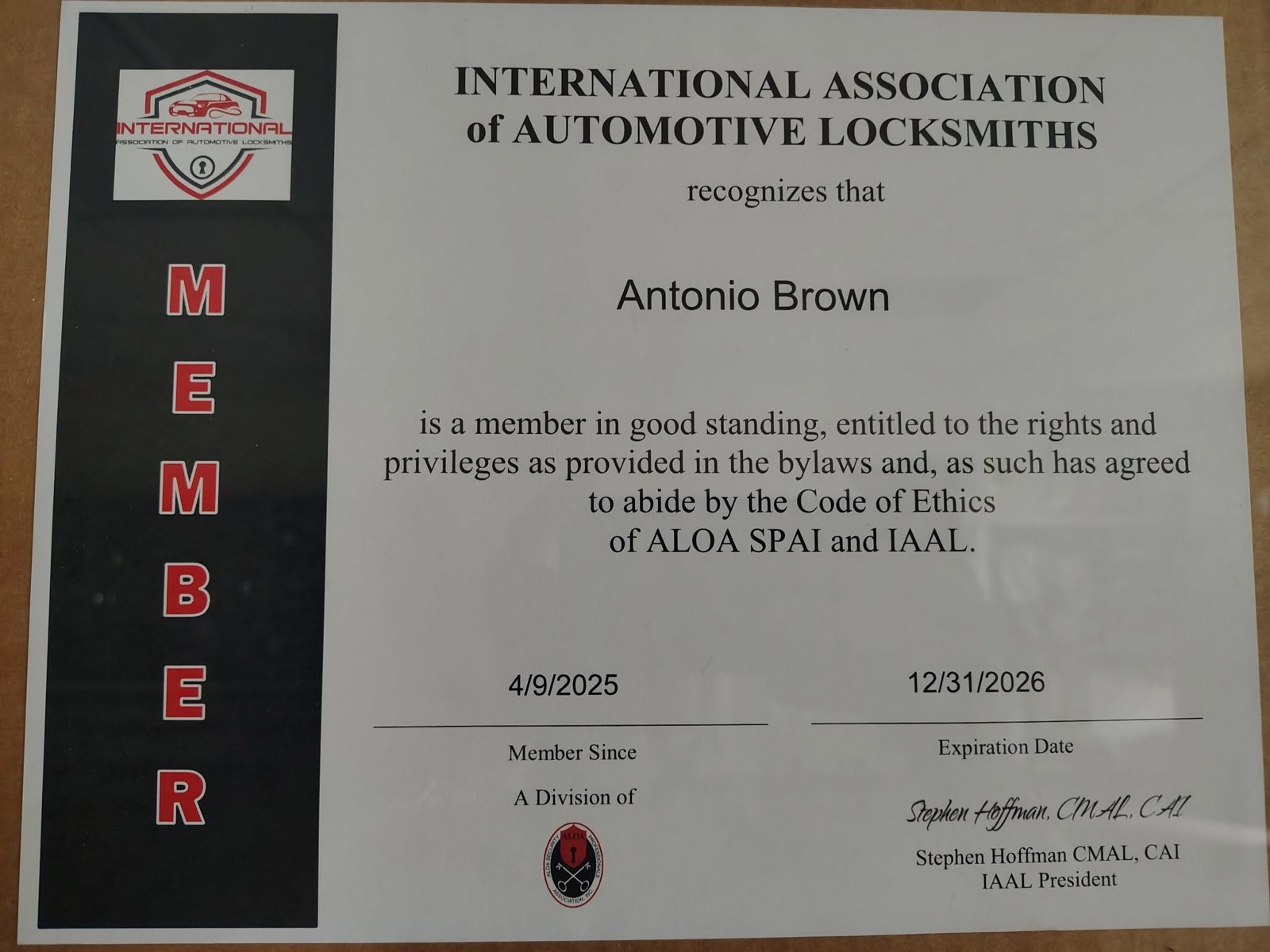 International Association of Automotive Locksmiths membership certificate for Antonio Brown