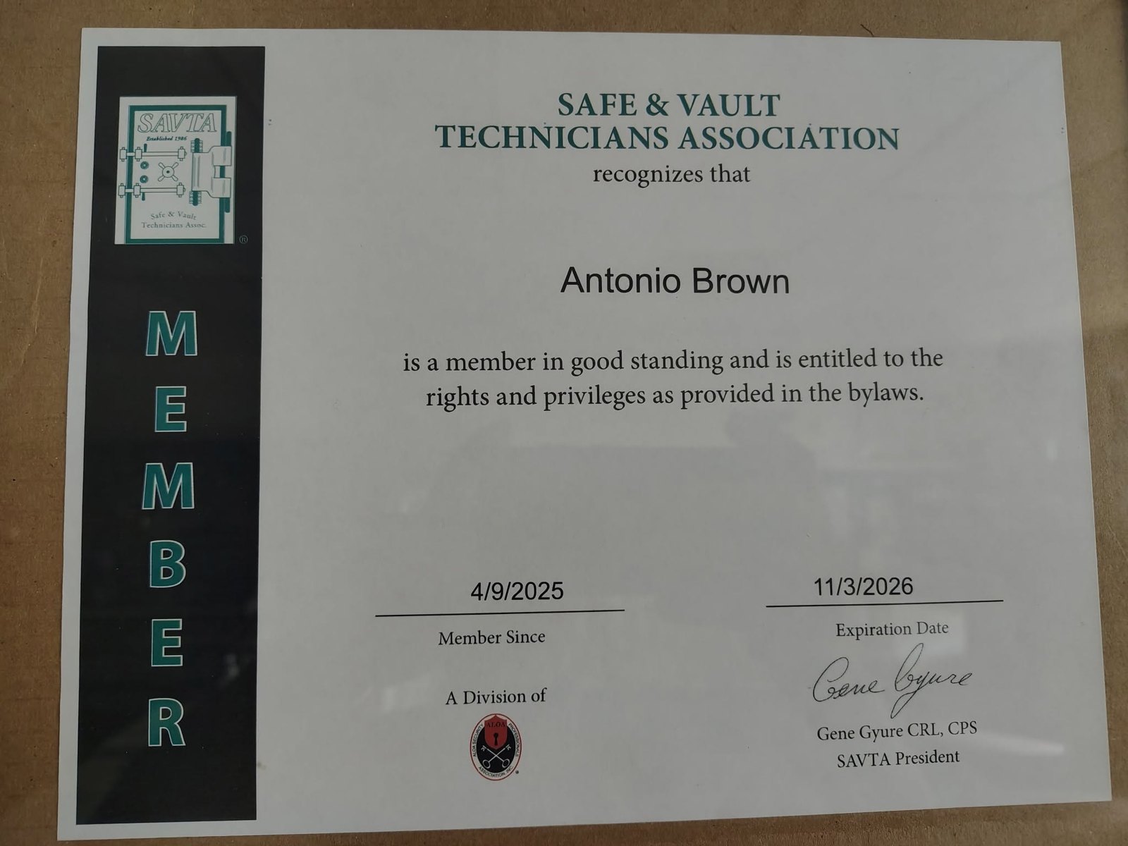 Safe & Vault Technicians Association membership certificate for Antonio Brown